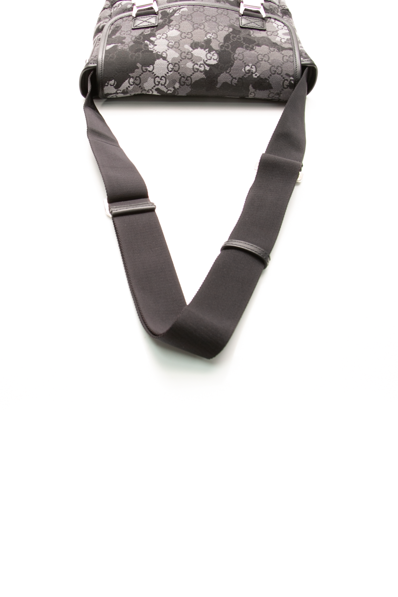GG Small Messenger Bag