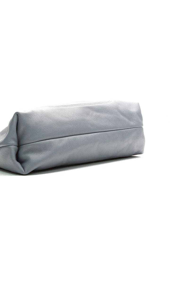 Maxi Softbit Shoulder Bag