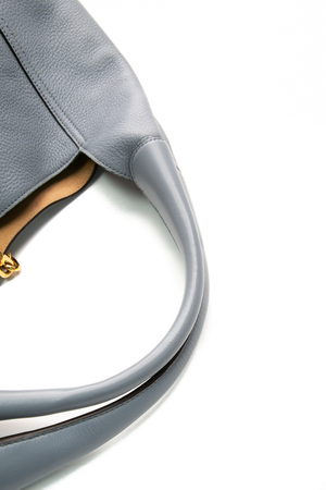 Maxi Softbit Shoulder Bag