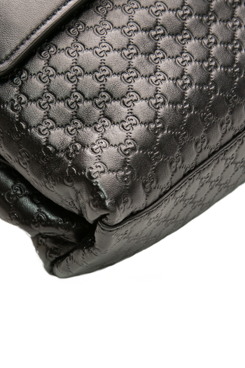 Large Chain Shoulder Bag