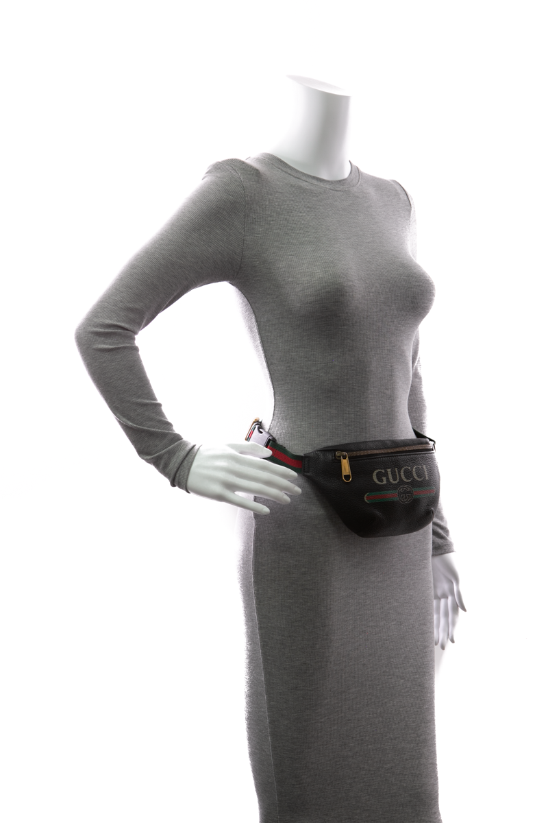 Gucci-Logo-Small-Waist-Bag-297815