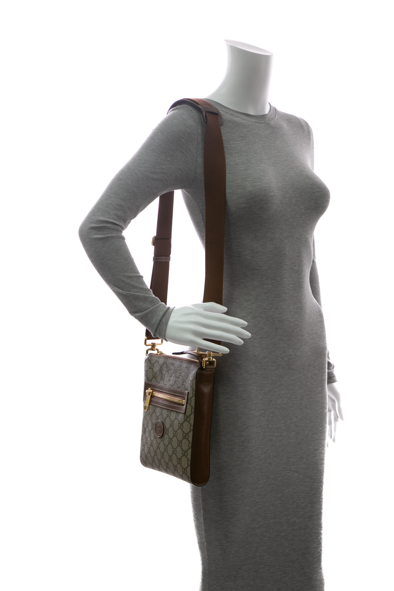 Gucci-GG-Interlocking-Retro-Messenger- Bag-293562