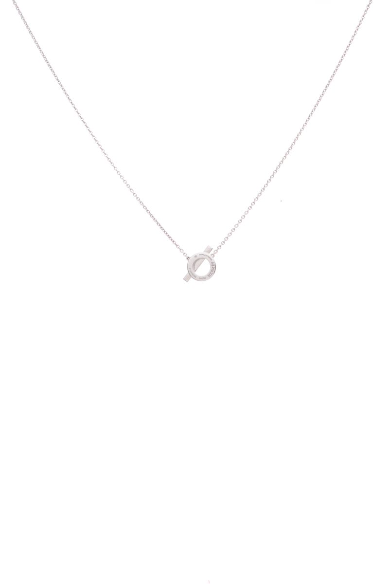 Finesse Pendant Necklace
