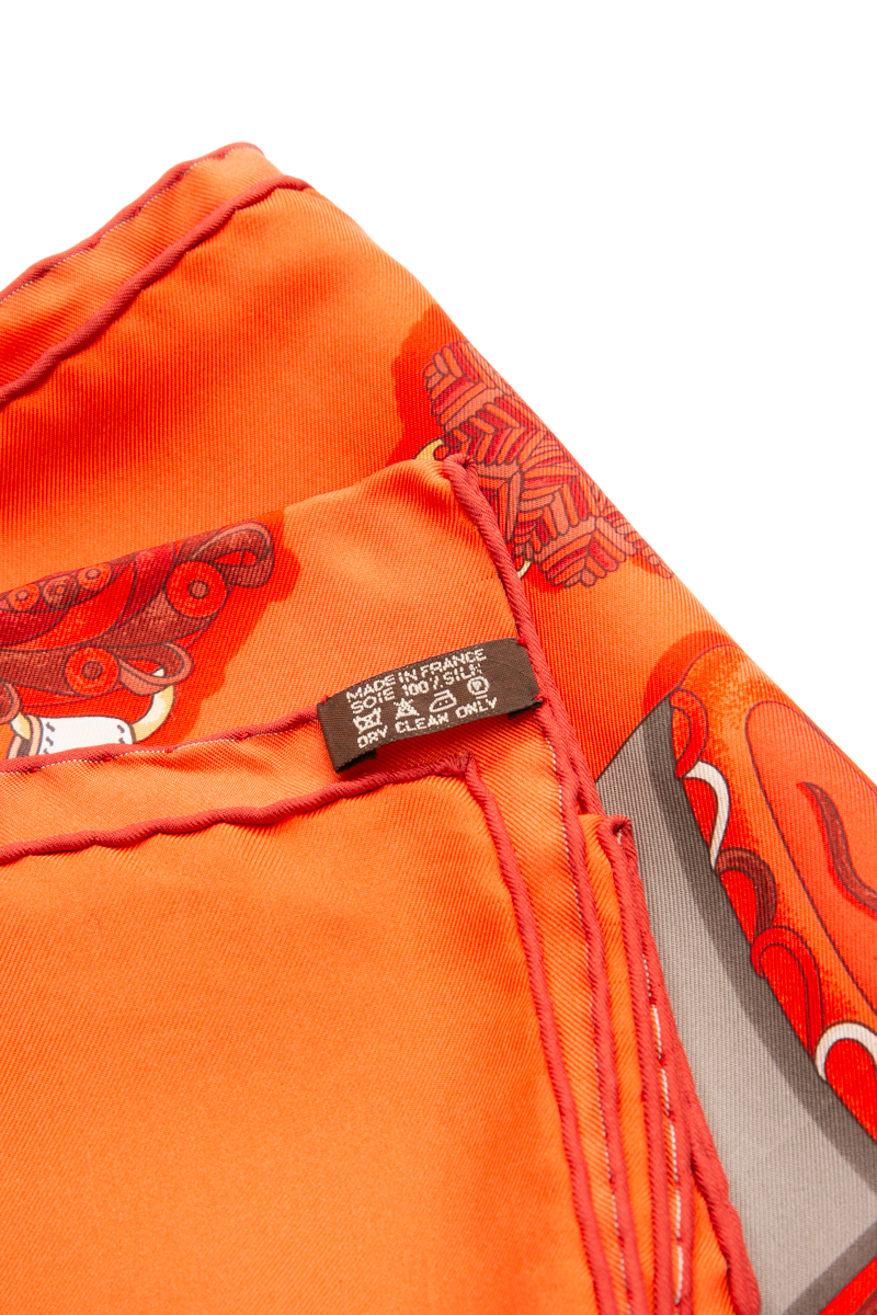 Festival Des Amazones Silk Scarf