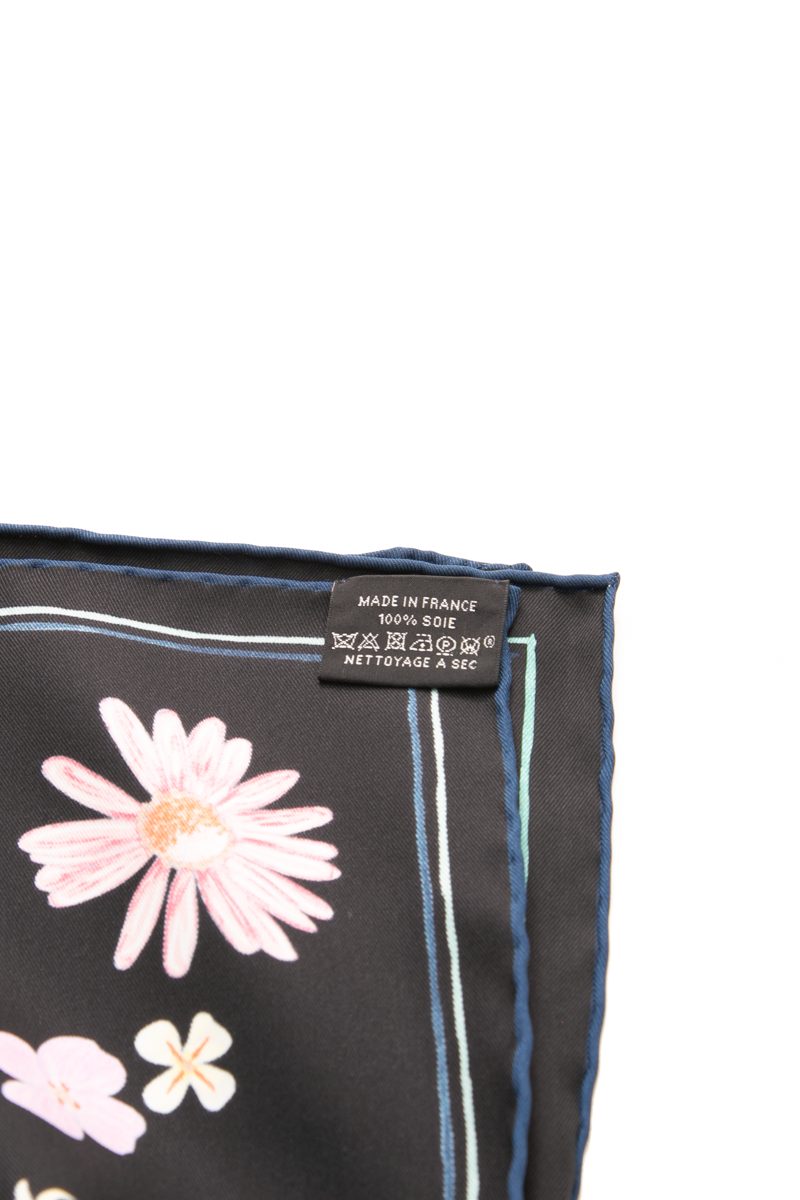 "I Like Flowers" Scarf 70