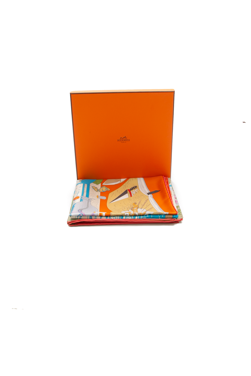 L'Esprit S'Envole Silk Scarf