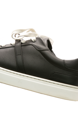 Day Sneakers - Size 37