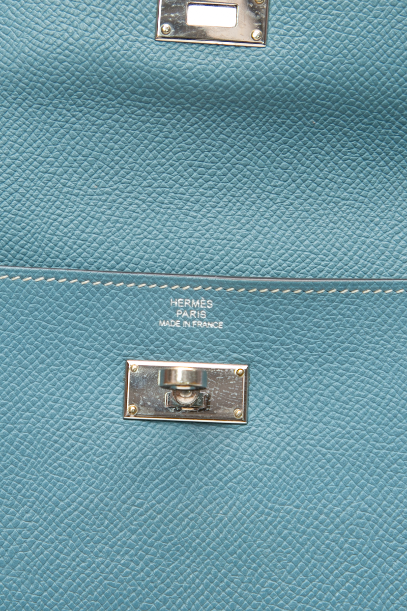 Kelly Longue Wallet