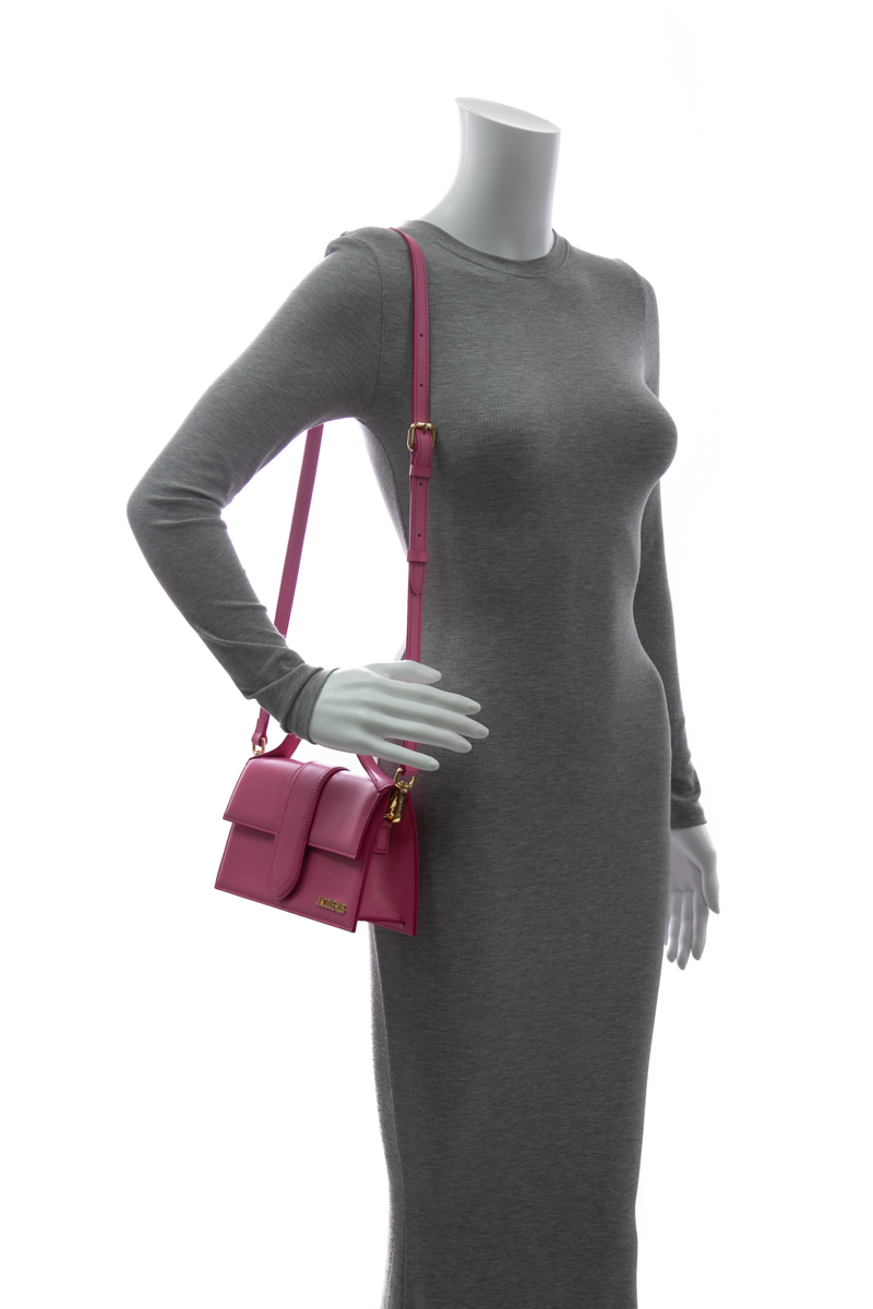 Jacquemus-Large-Bambino-Bag-294682