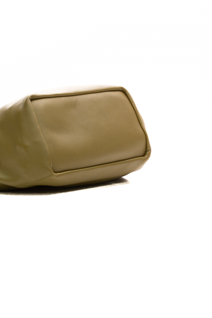 Medium Squeeze Bag