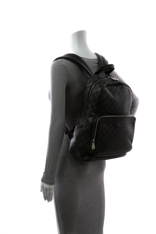 damier infini leather backpack LOUIS VUITTON Avenue Bag Black Its handle and adjustable shoulder straps offer different carry options. Louis Vuitton Backpack Michael Damier