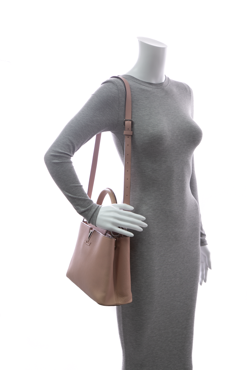 Louis-Vuitton-Capucines-PM-Bag-292843