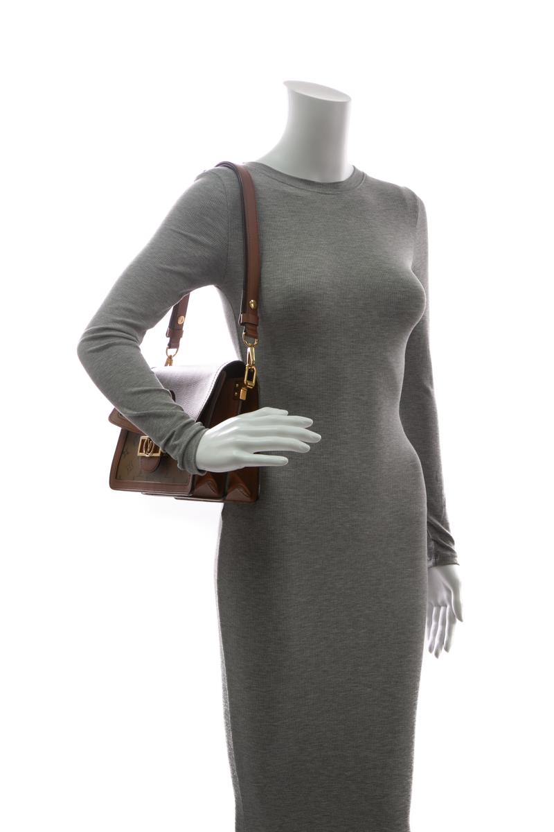 Louis-Vuitton-Dauphine-MM-Bag-293466