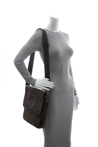 Louis-Vuitton-Men's-Bass-MM-Bag-293949