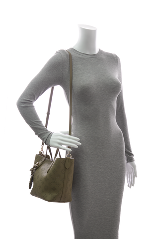 Louis-Vuitton-Blossom-PM-Bag-294182