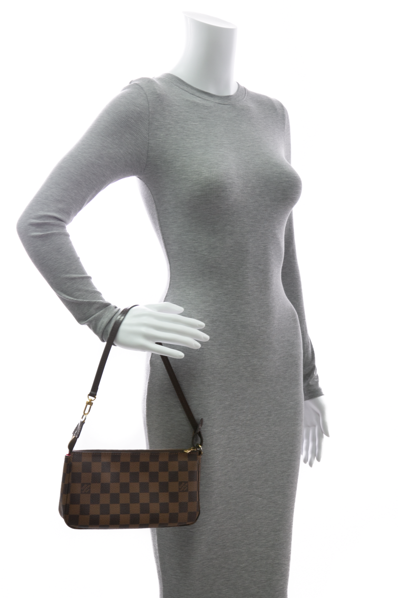 Louis-Vuitton-Pochette-Accessorie-NM- Bag-295232