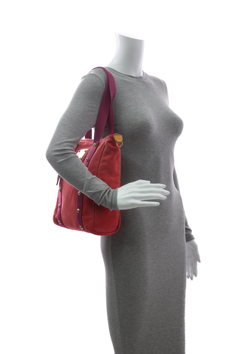 Vintage Antigua Cabas MM Tote Bag