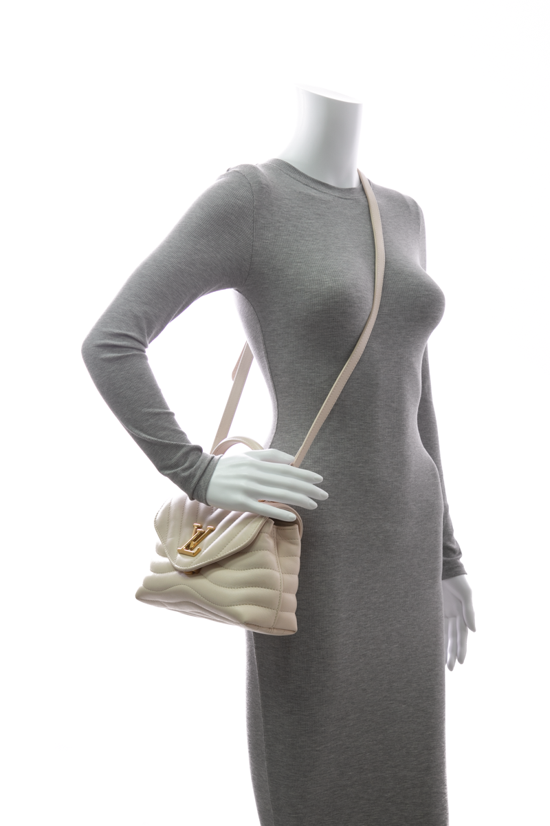 Louis-Vuitton-New-Wave-Hold-Me-Bag-295418