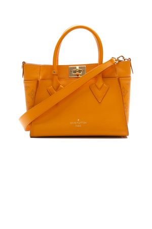 Louis-Vuitton-On-My-Side-PM-Bag-295652