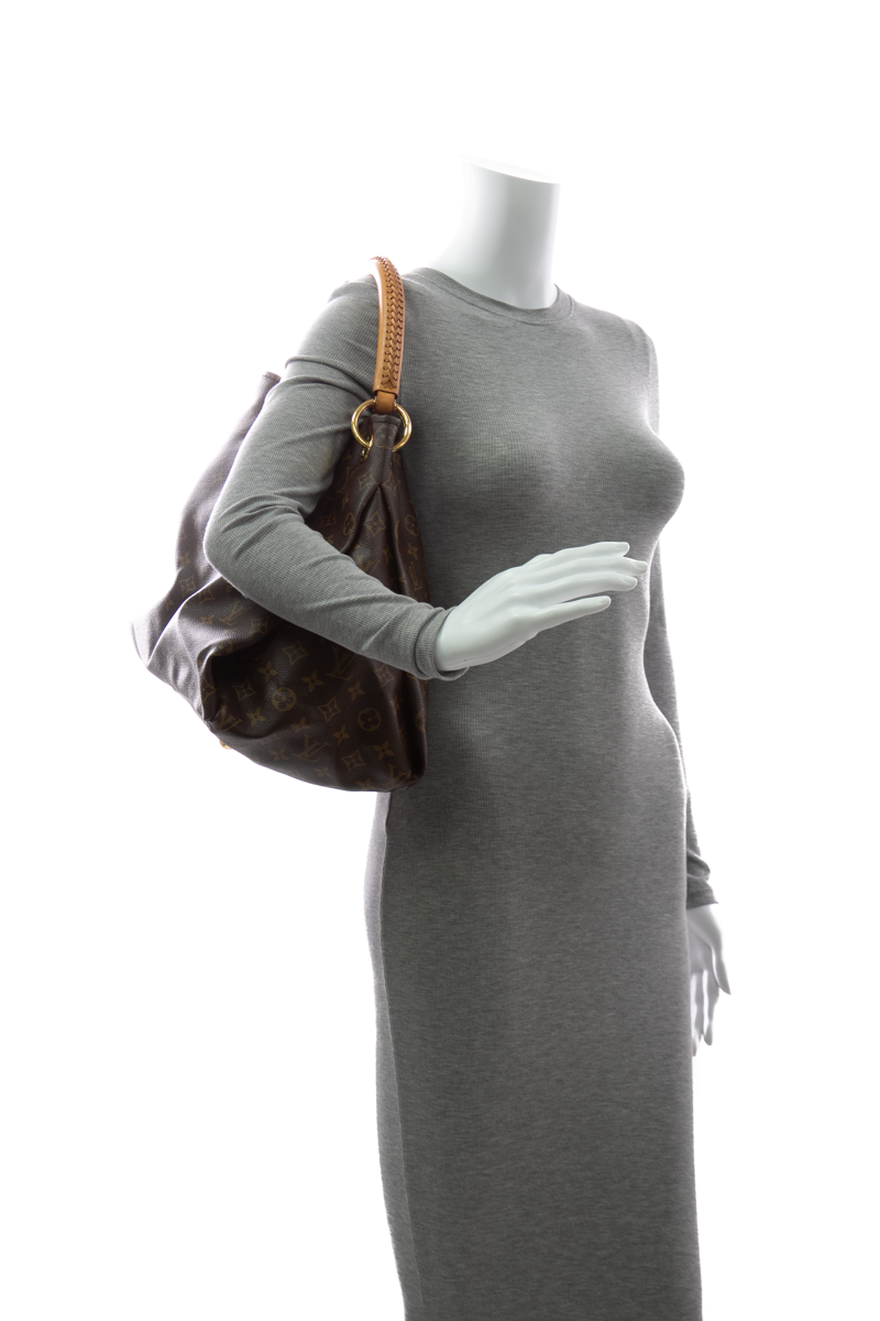Louis-Vuiitton-Artsy-MM-Bag-295951