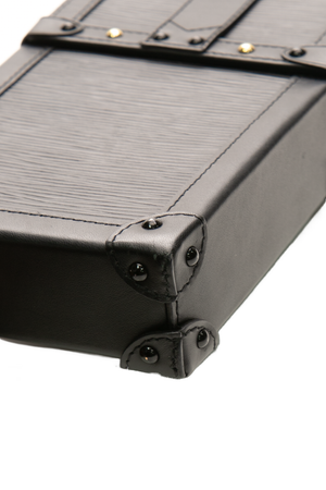 Vertical Trunk Pochette