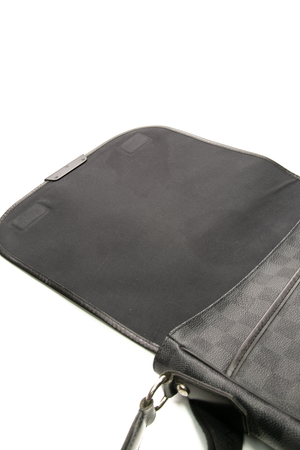 Men's Graphite MM Messenger