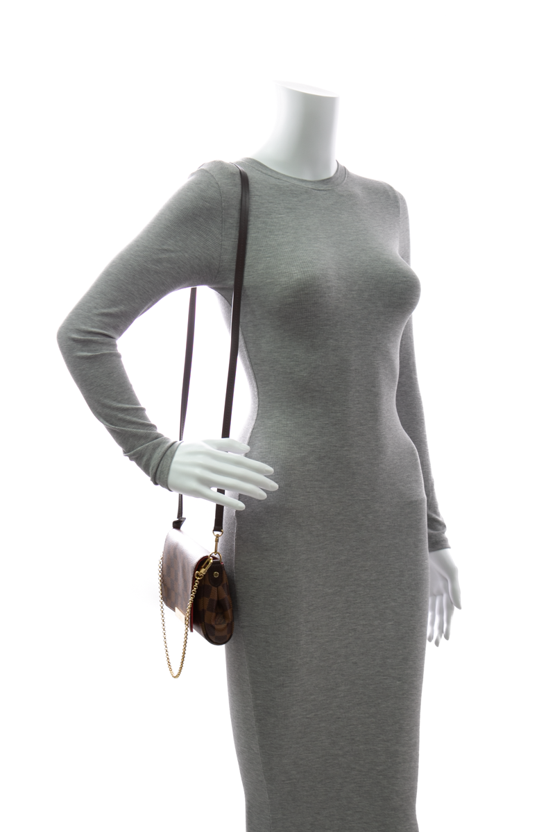 Louis-Vuitton-Favorite-PM-Bag-296078