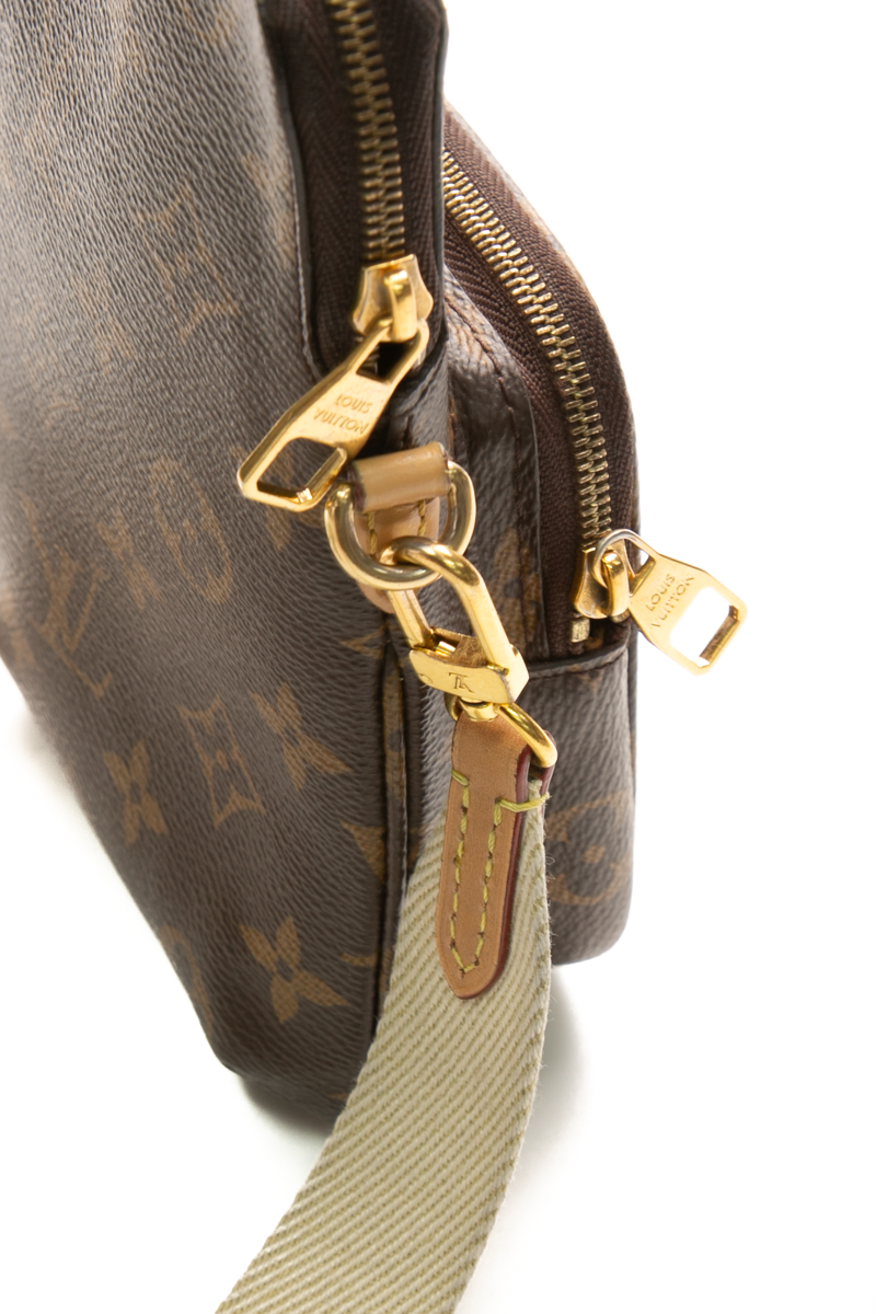 Utility Phone Sleeve Bag