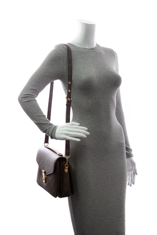 Louis-Vuitton-Pochette-Metis-Crossbody- Bag-296421