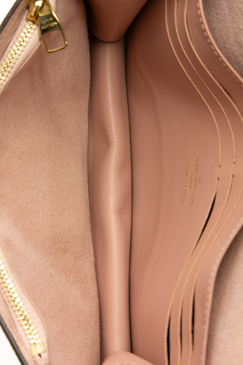 Croisette Chain Wallet