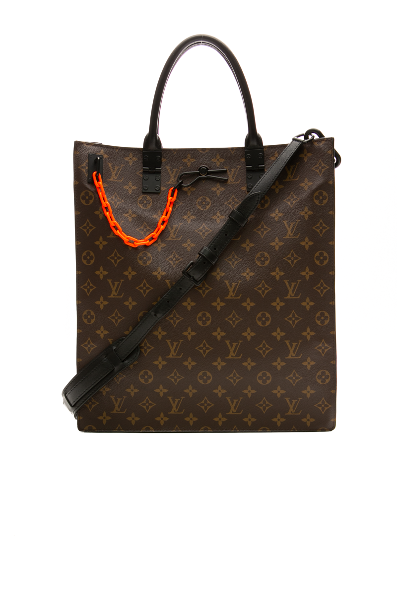 Louis-Vuitton-Solar-Ray-Sac-Plat-296703