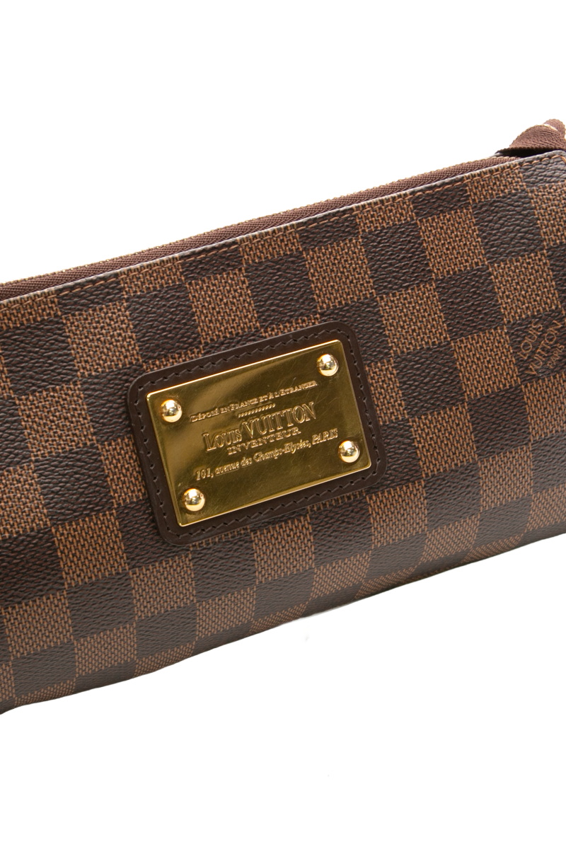 Eva Clutch Crossbody Bag