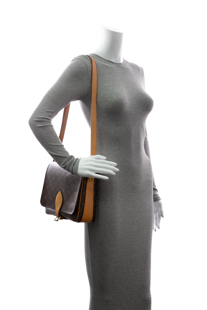 Louis-Vuitton-Vintage-Cartouchiere-GM- Bag-296757