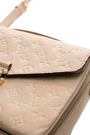 Pochette Metis Bag