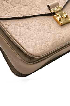 Pochette Metis Bag