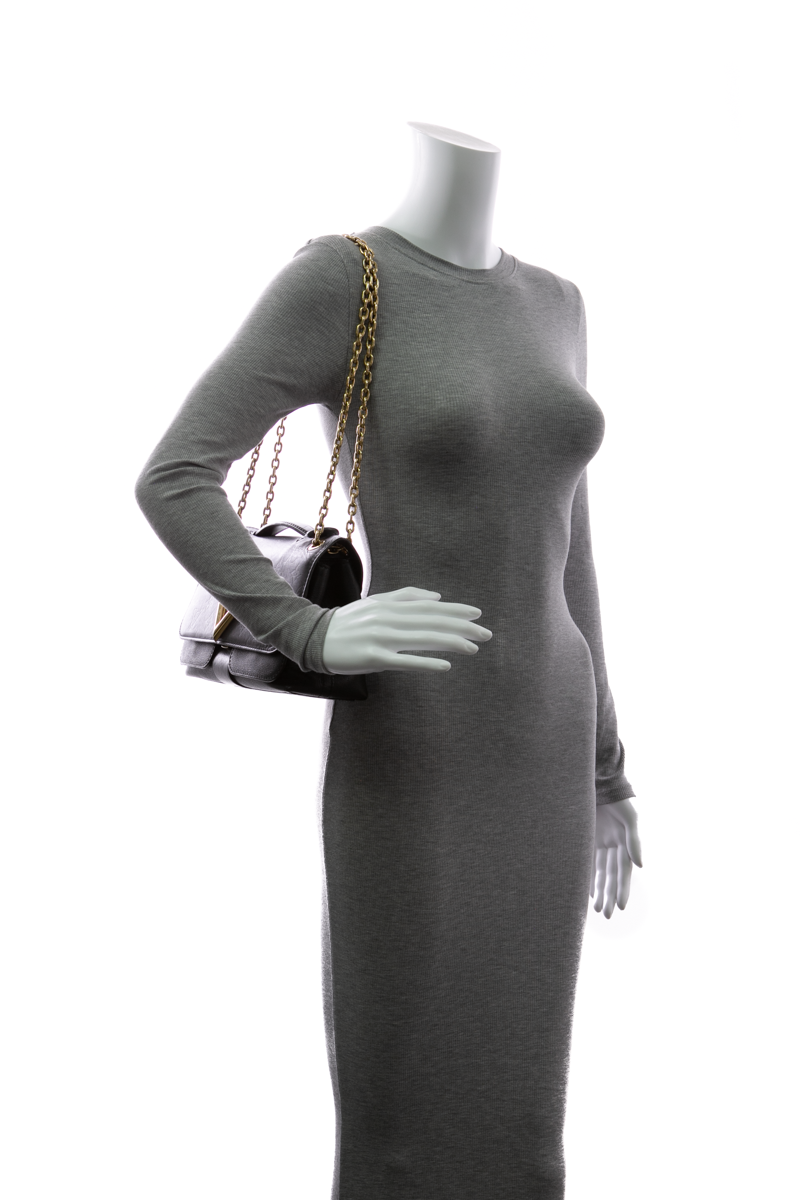 Louis-Vuitton-Very-Chain-Bag-296793