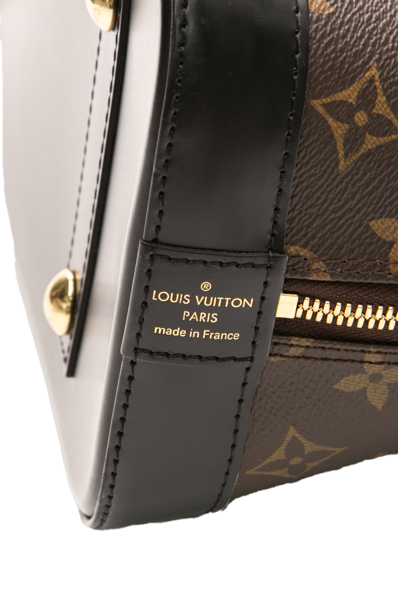 World Tour Alma PM Bag