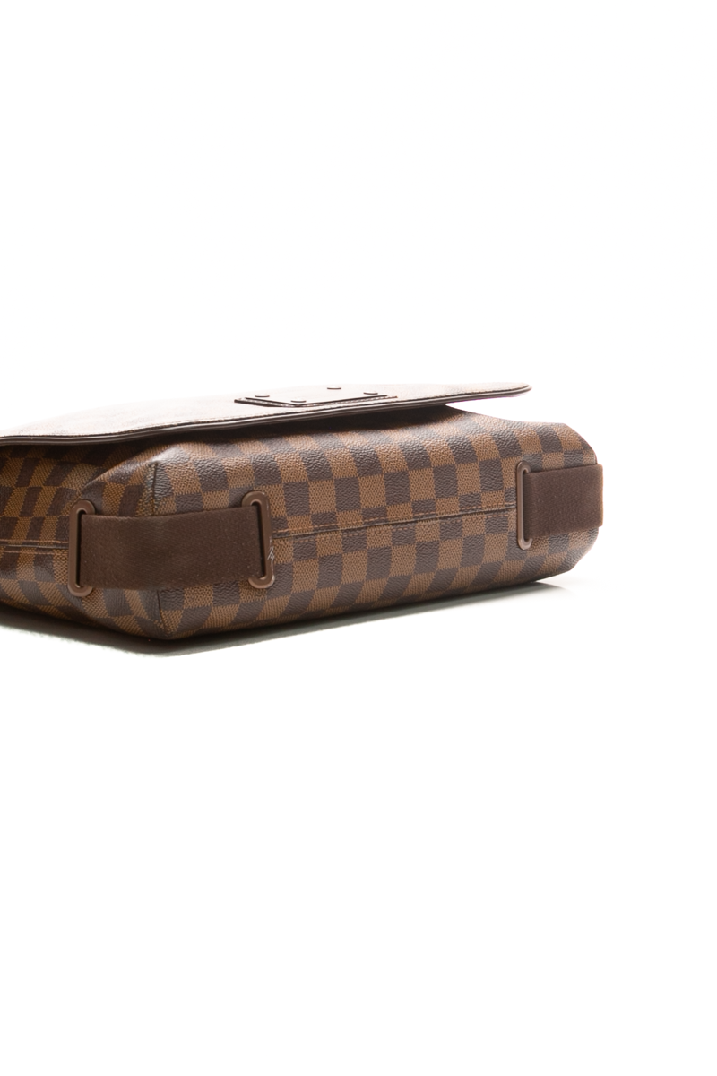 Brooklyn MM Messenger Bag