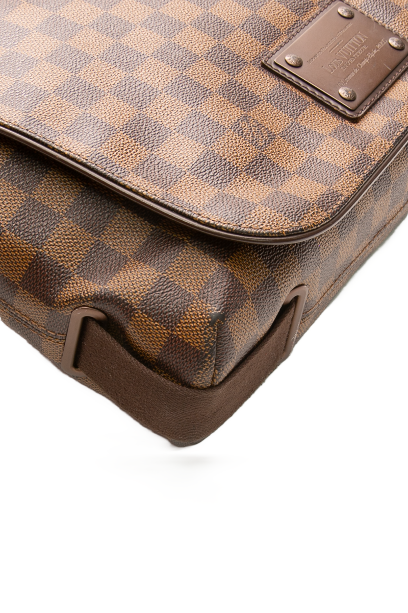 Brooklyn MM Messenger Bag