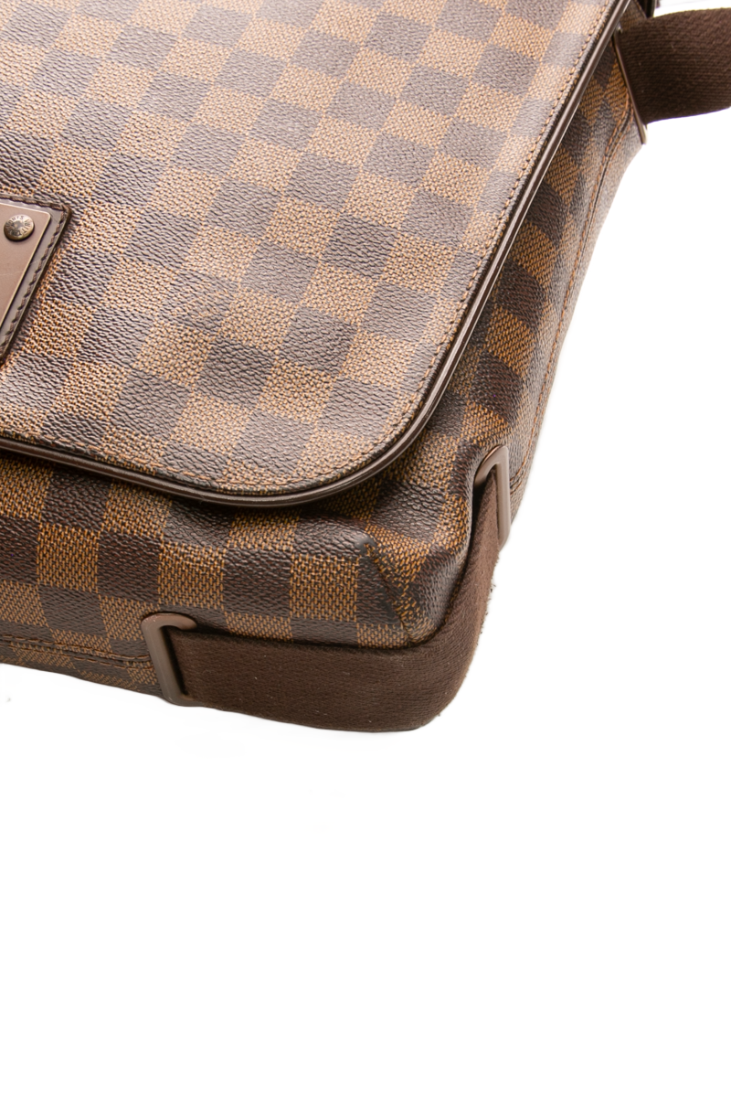 Brooklyn MM Messenger Bag
