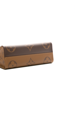 OnTheGo East West Bag