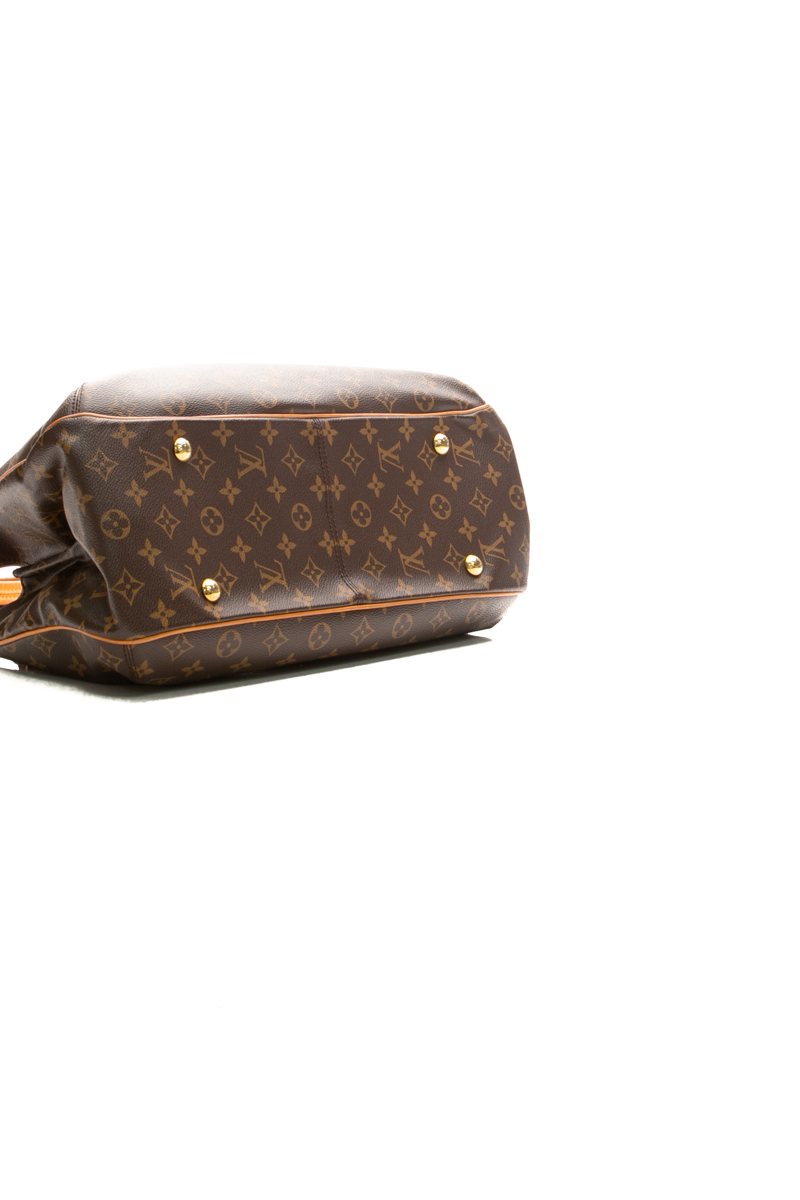 Griet Tote Bag