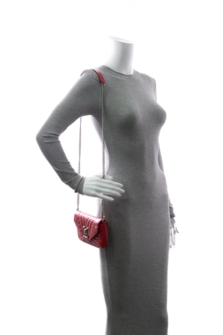 Louis-Vuitton-New-Wave-Chain-Pochette Bag-298147