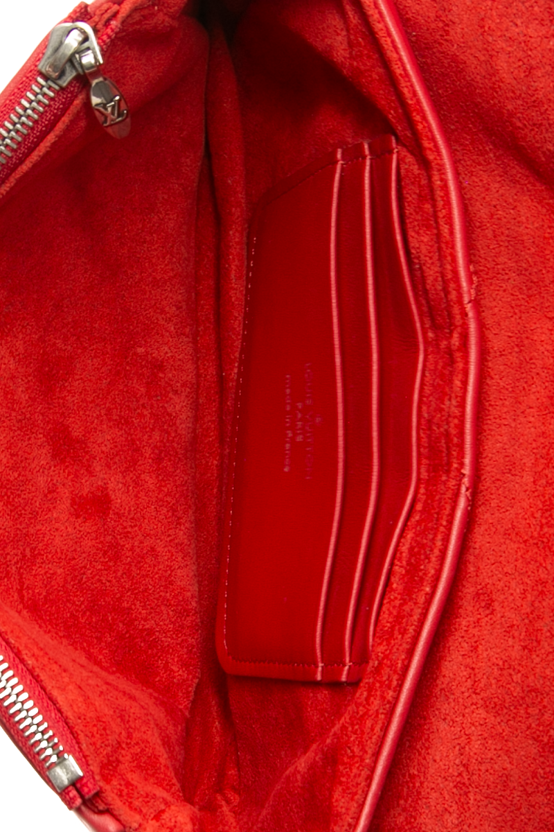 New Wave Chain Pochette Bag