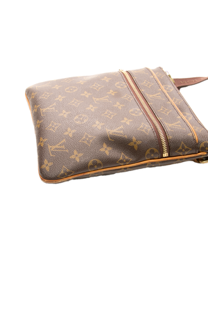 Valmy Pochette Messenger Bag