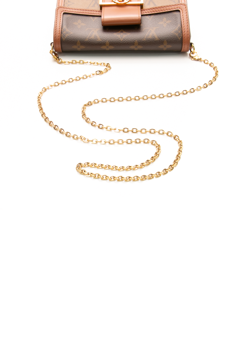 Dauphine Wallet on Chain