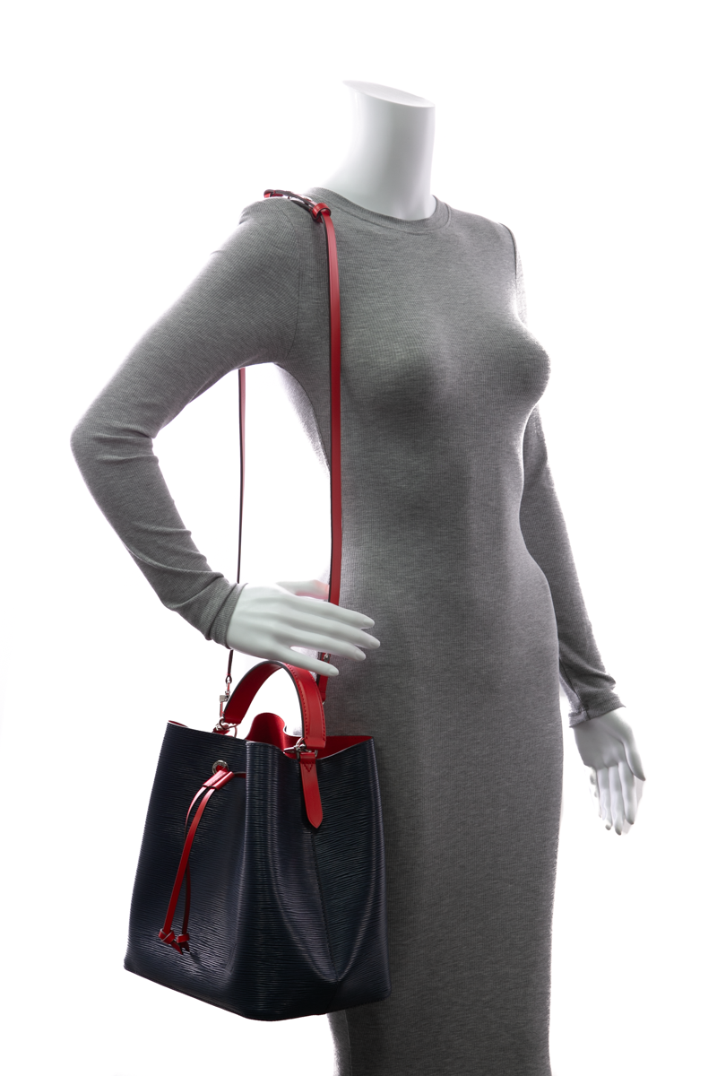 Louis-Vuitton-Néonoé-MM-Bag-298316