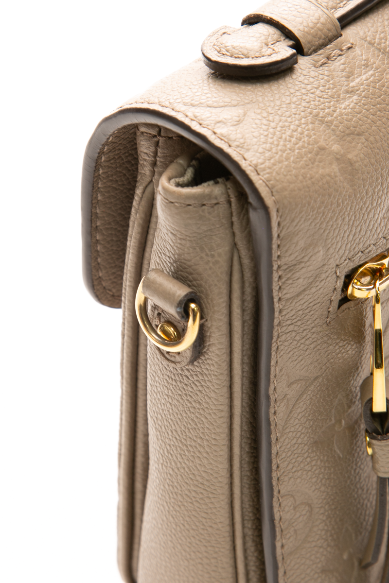 Pochette Metis Bag