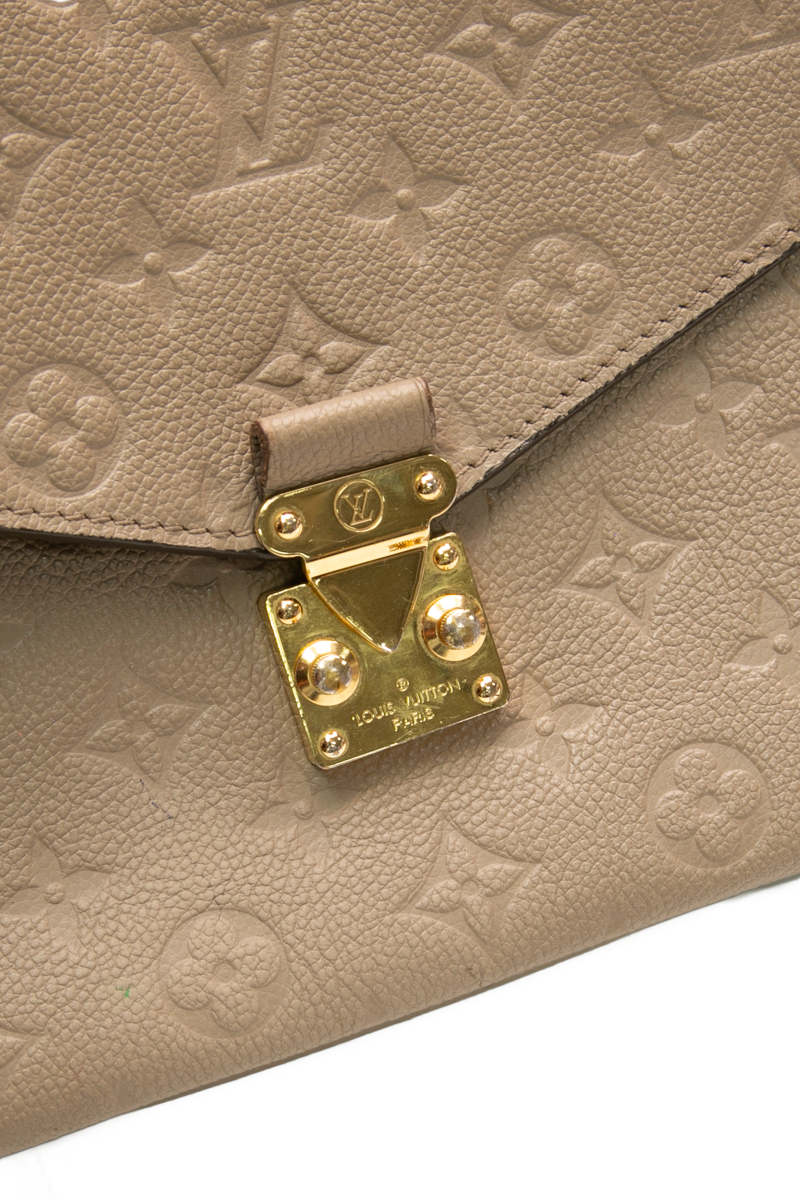 Pochette Metis Bag