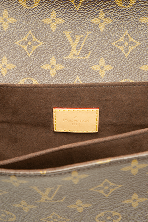 Pochette Metis Bag